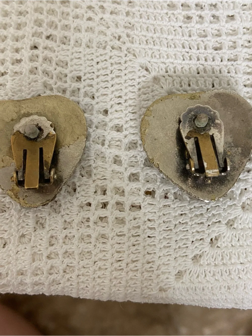 Vintage Black Heart Clip-On Earrings Southwestern Silver Tone Onyx Look
